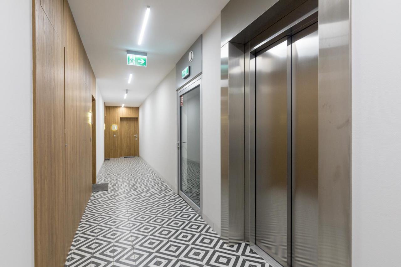 Metro Wilanowska Comfortable Apartment Варшава Екстериор снимка
